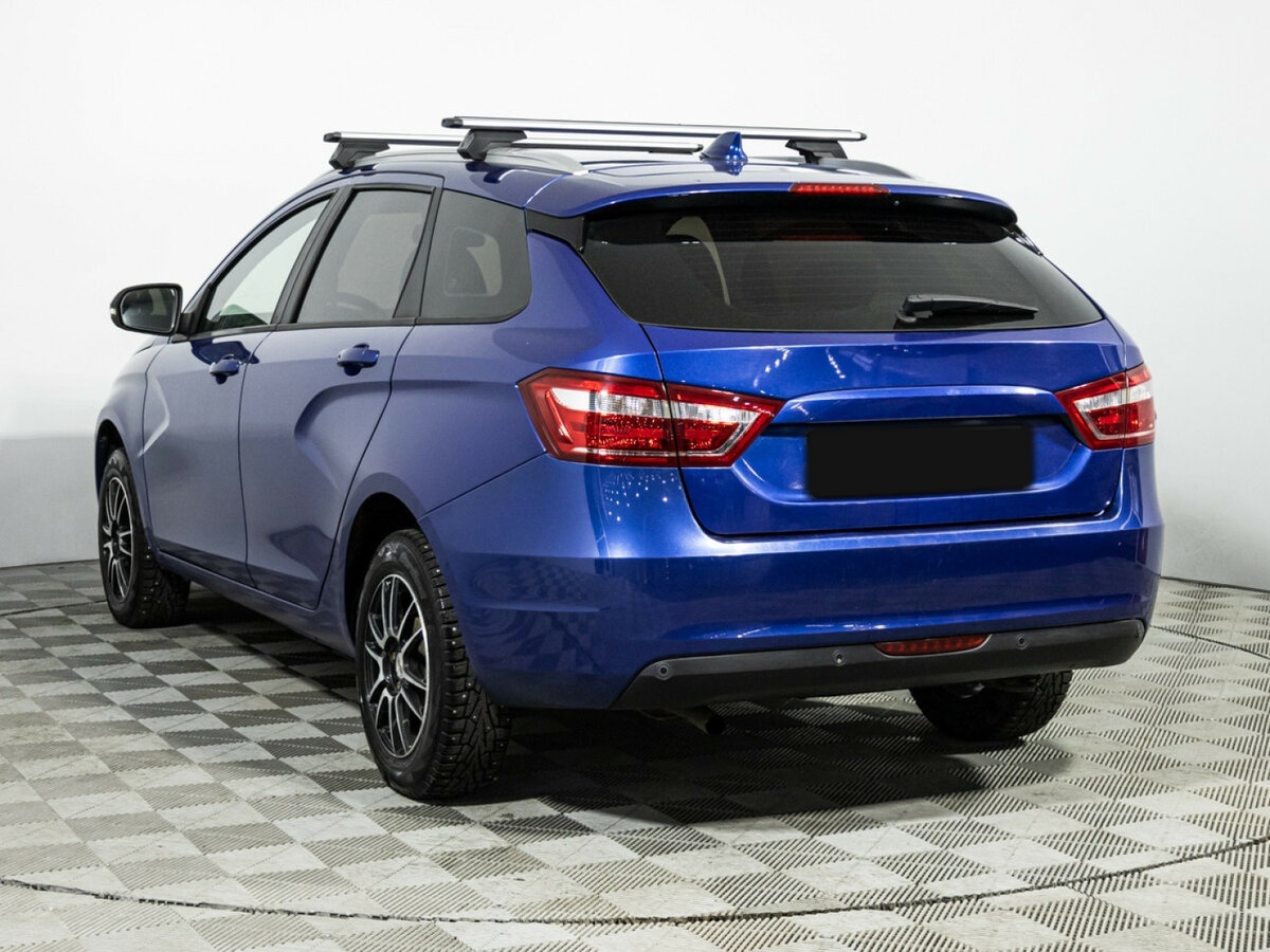 Lada (ВАЗ) Vesta SW I, 2020 - Фото №6