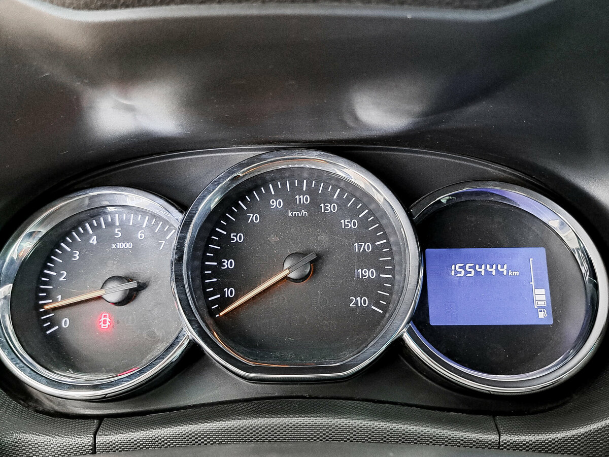 Renault Duster I Рестайлинг, 2015 - Фото №11