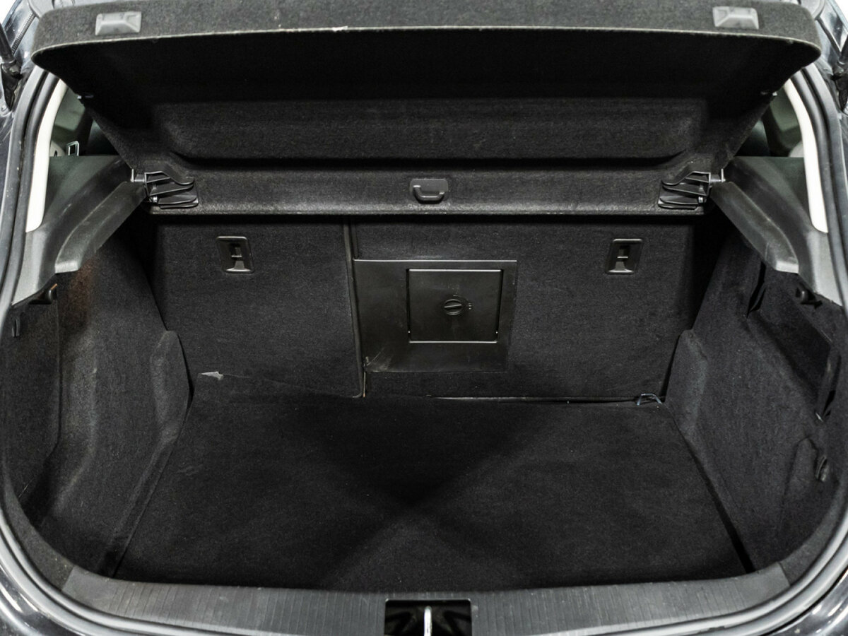 Opel Astra J Рестайлинг, 2013 - Фото №3