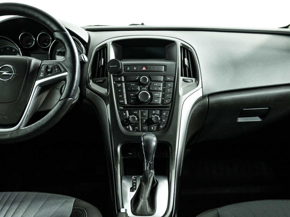 Opel Astra J Рестайлинг, 2013 - Фото №12