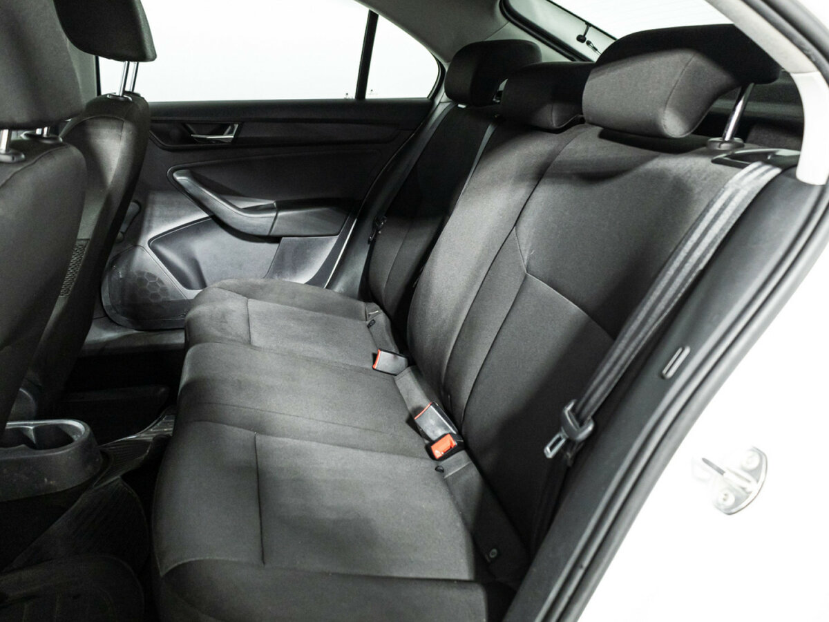 Skoda Rapid I Рестайлинг, 2018 - Фото №9