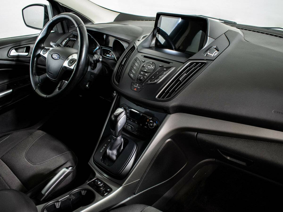 Ford Kuga II, 2015 - Фото №7