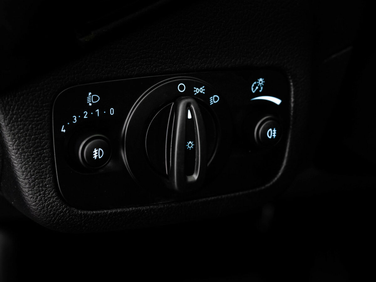 Ford Kuga II Рестайлинг, 2017 - Фото №12