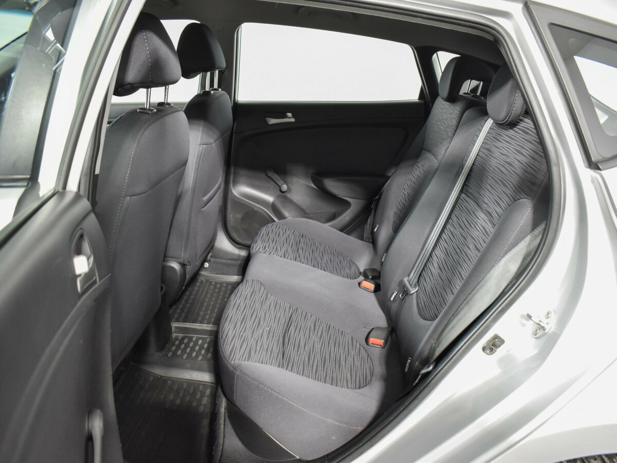 Hyundai Solaris I Рестайлинг, 2015 - Фото №10