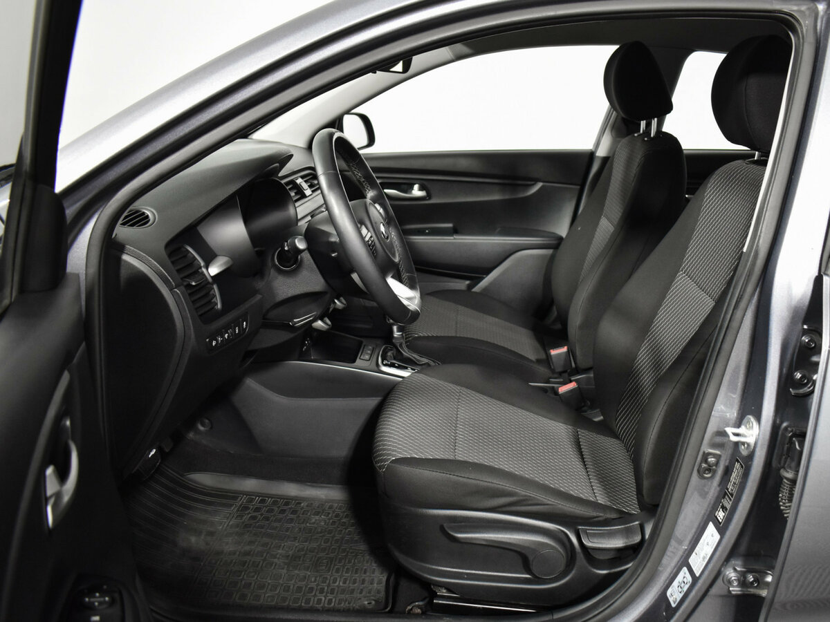 Kia Rio X-Line IV, 2018 - Фото №9