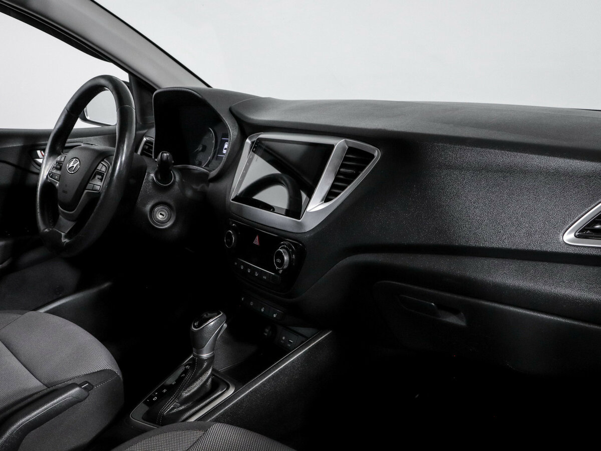 Hyundai Solaris II, 2018 - Фото №6