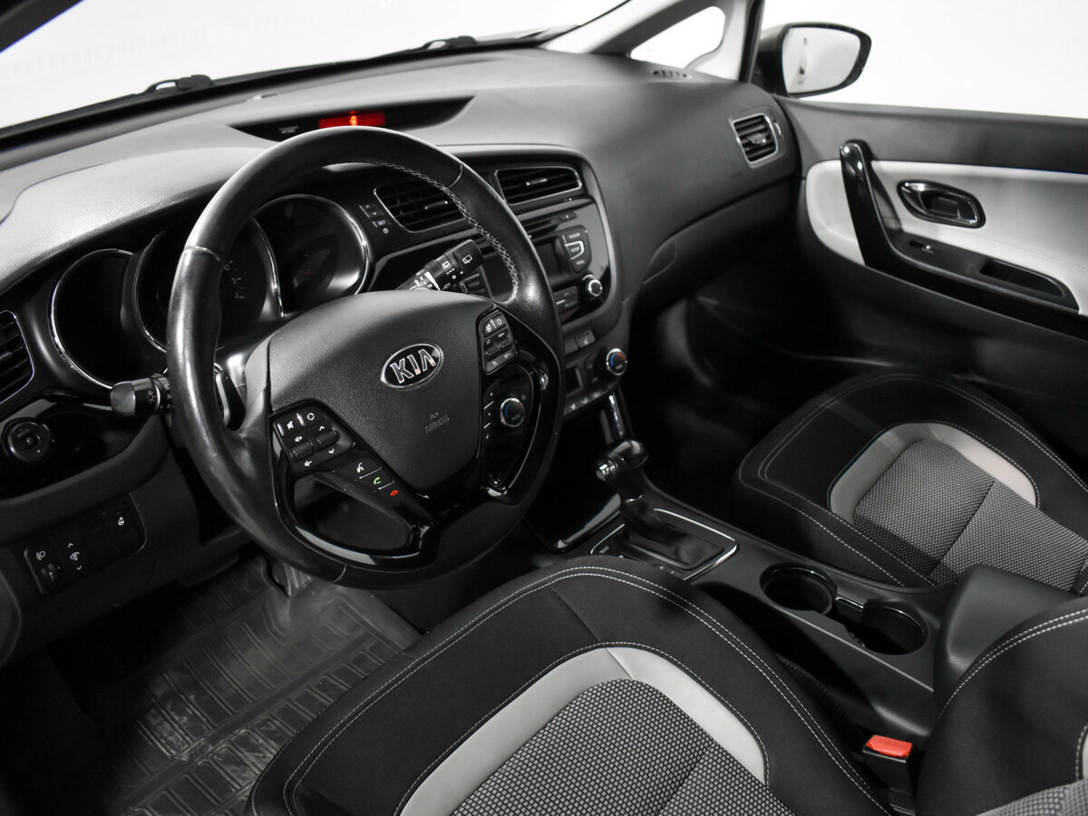 Kia Ceed II, 2012 - Фото №8