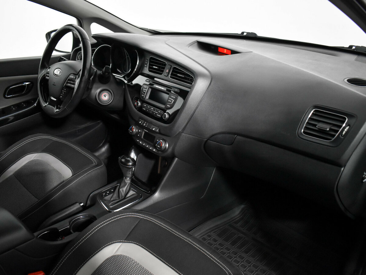 Kia Ceed II, 2012 - Фото №11
