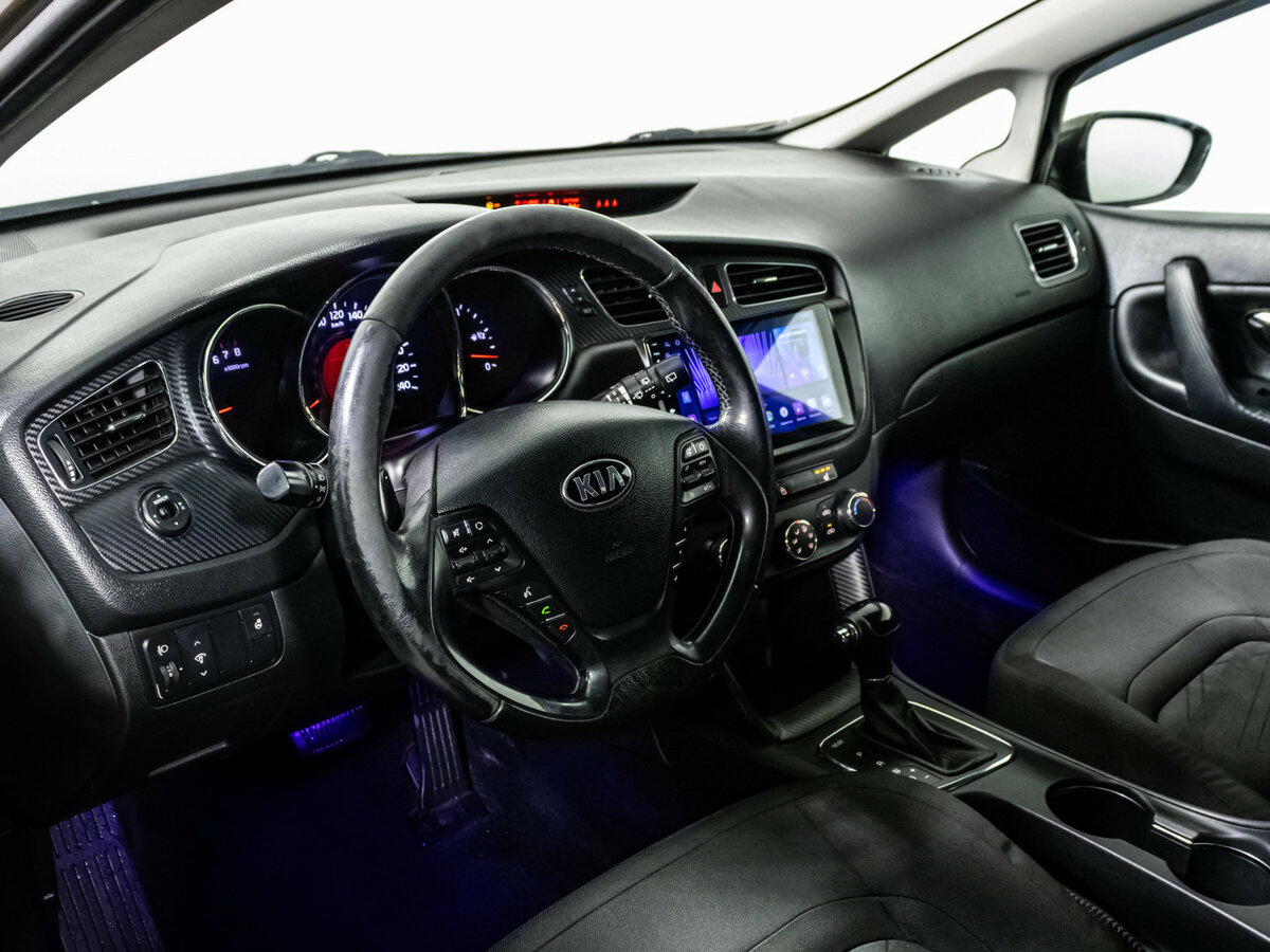 Kia Ceed II, 2012 - Фото №8