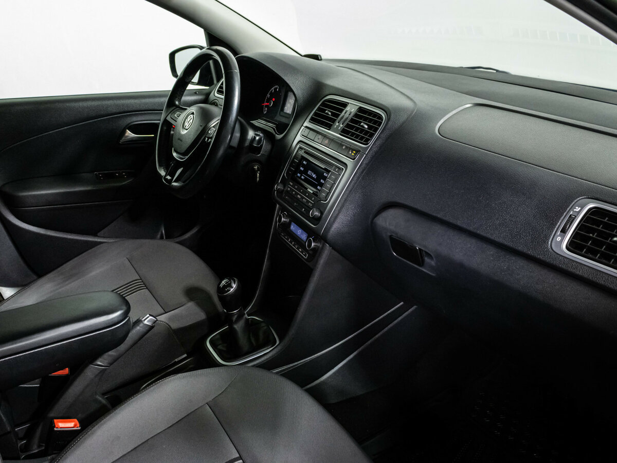 Volkswagen Polo V Рестайлинг, 2016 - Фото №7