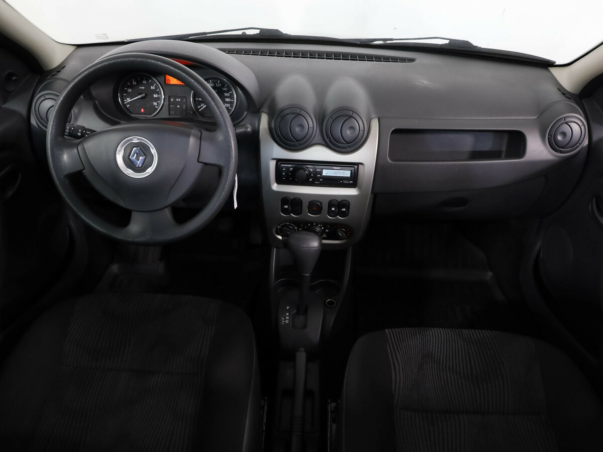 Renault Logan I Рестайлинг, 2015 - Фото №6