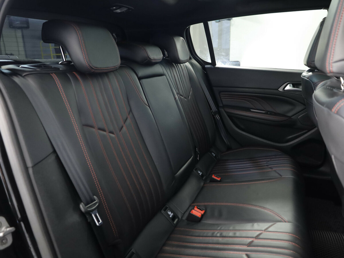 Peugeot 308 II Рестайлинг, 2019 - Фото №20