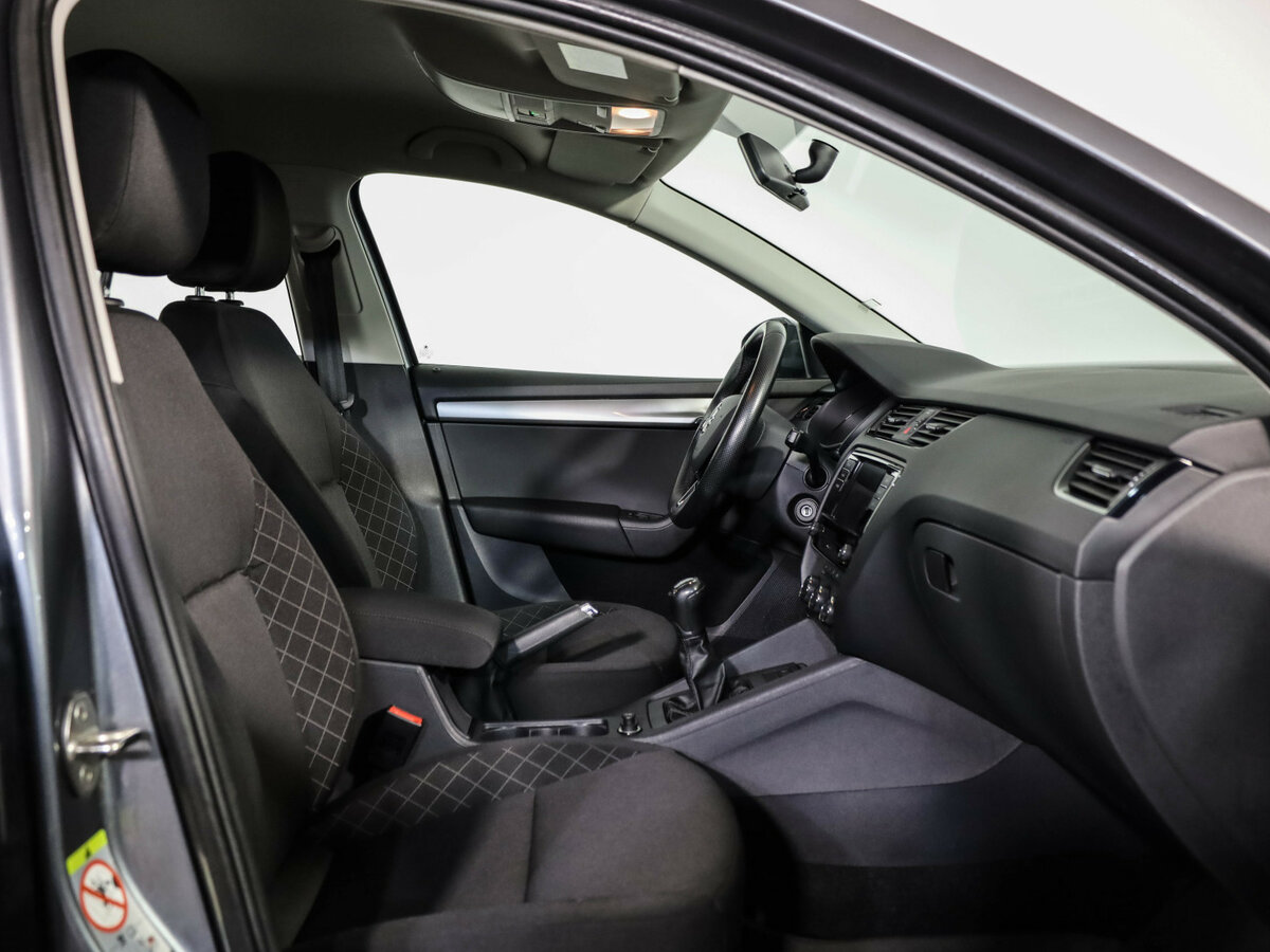 Skoda Octavia III (A7) Рестайлинг, 2019 - Фото №21