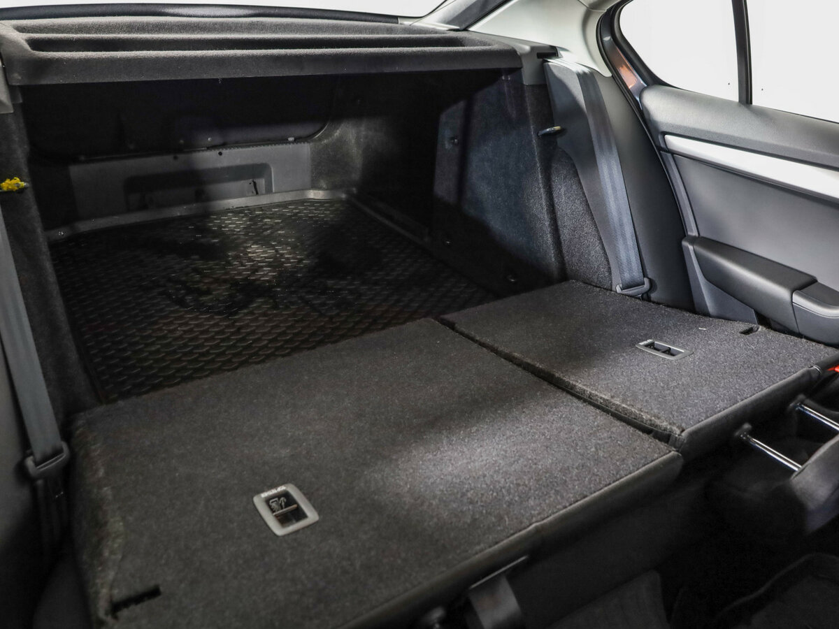 Skoda Octavia III (A7) Рестайлинг, 2019 - Фото №24