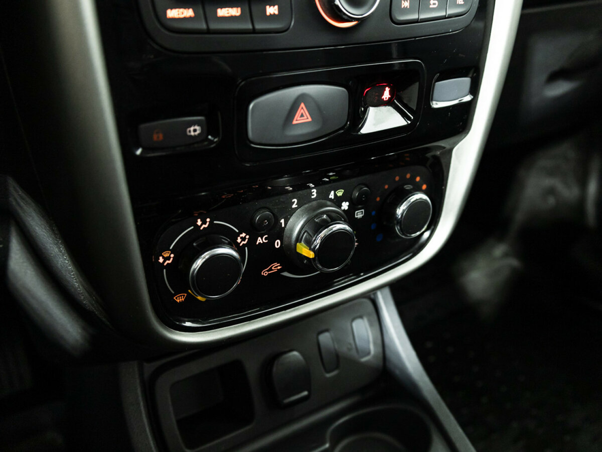 Renault Duster I, 2014 - Фото №15