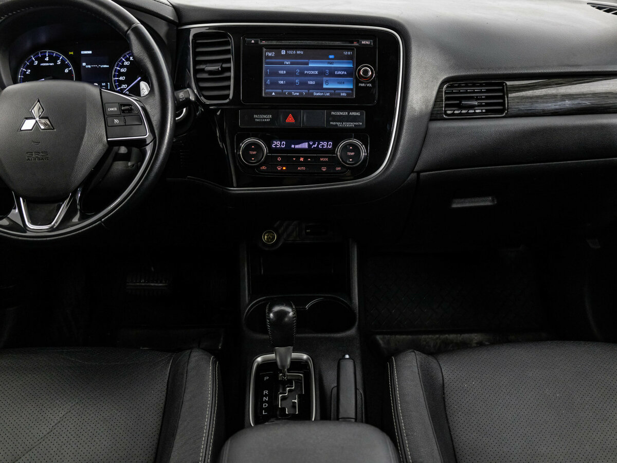Mitsubishi Outlander III Рестайлинг 2, 2016 - Фото №10