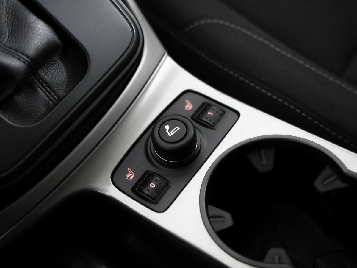 Ford Kuga II, 2016 - Фото №8