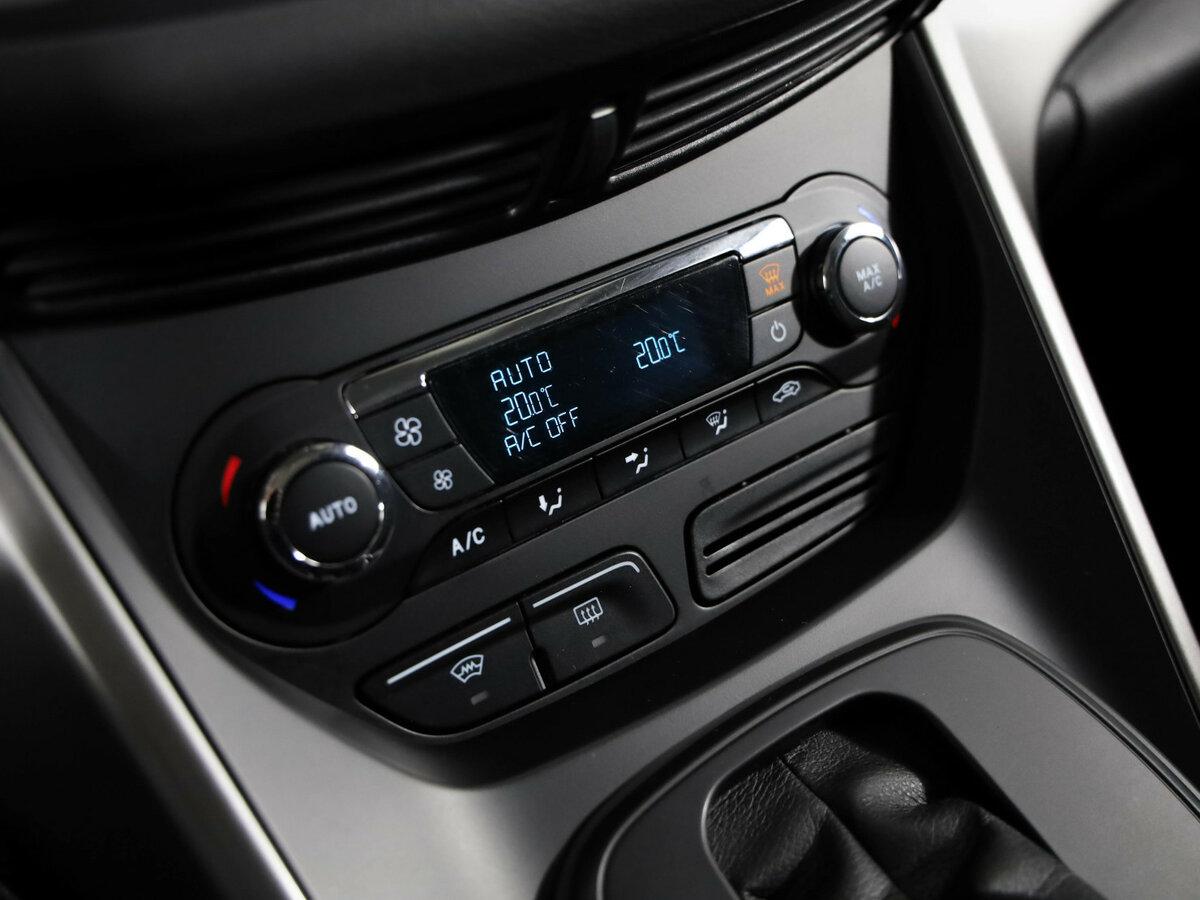 Ford Kuga II, 2016 - Фото №9