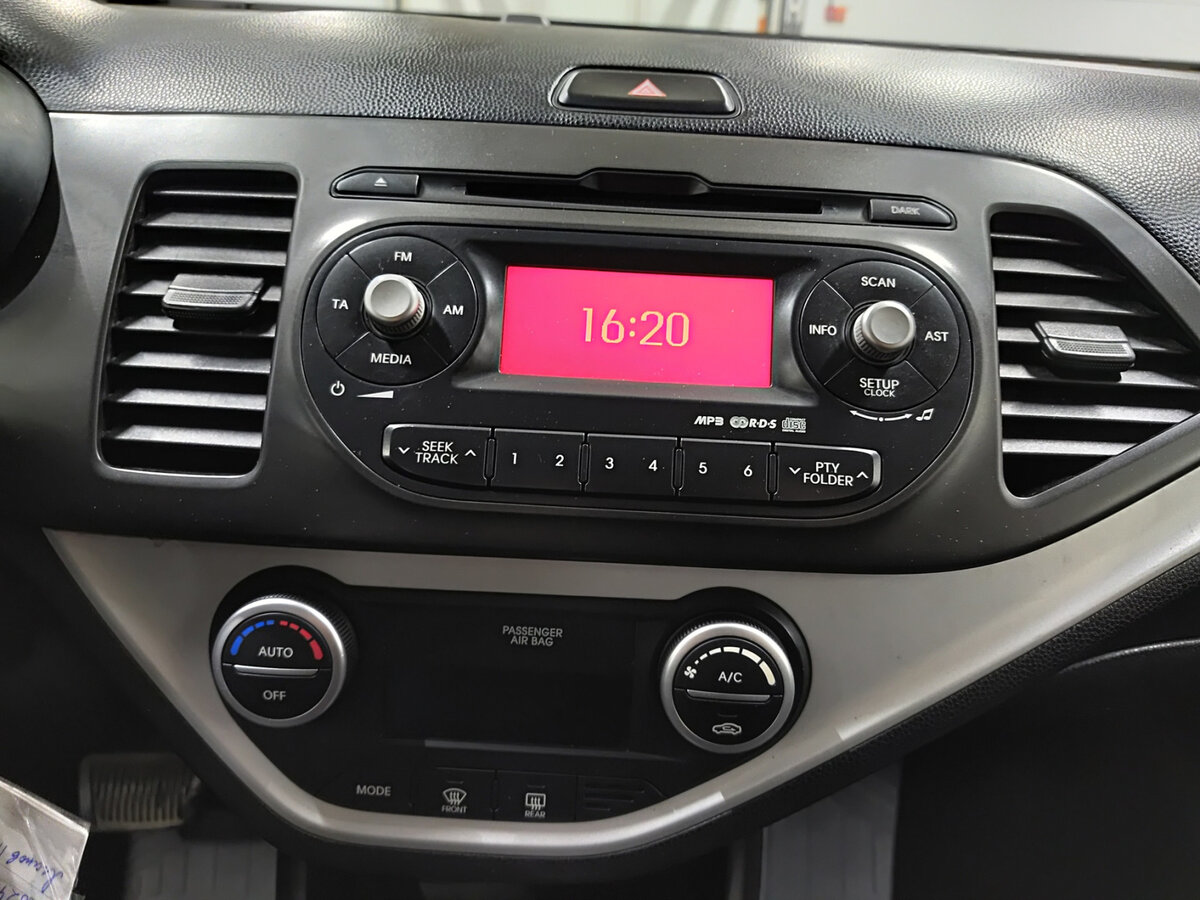 Kia Picanto II, 2012 - Фото №14