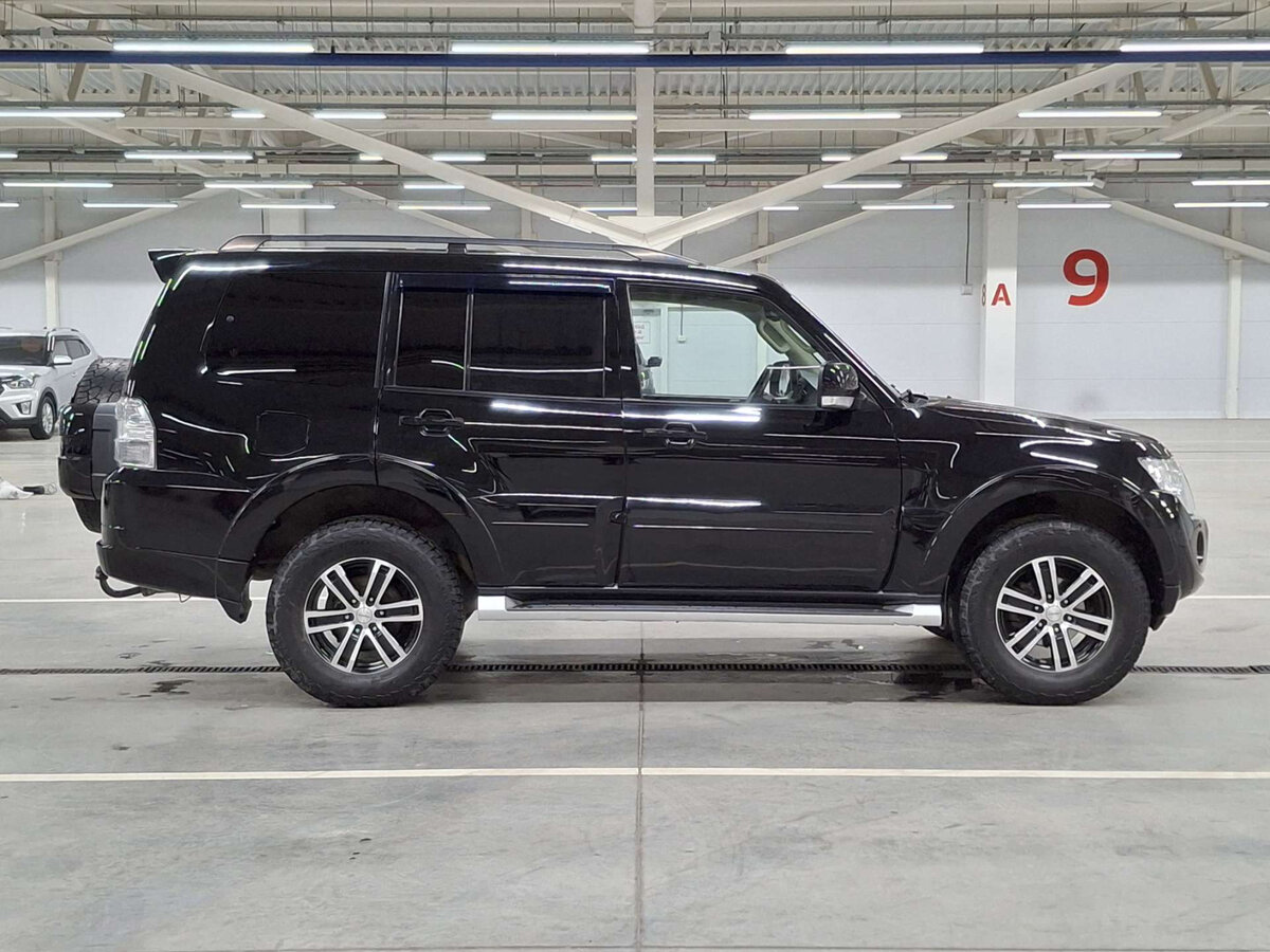 Mitsubishi Pajero IV Рестайлинг 1, 2012 - Фото №3