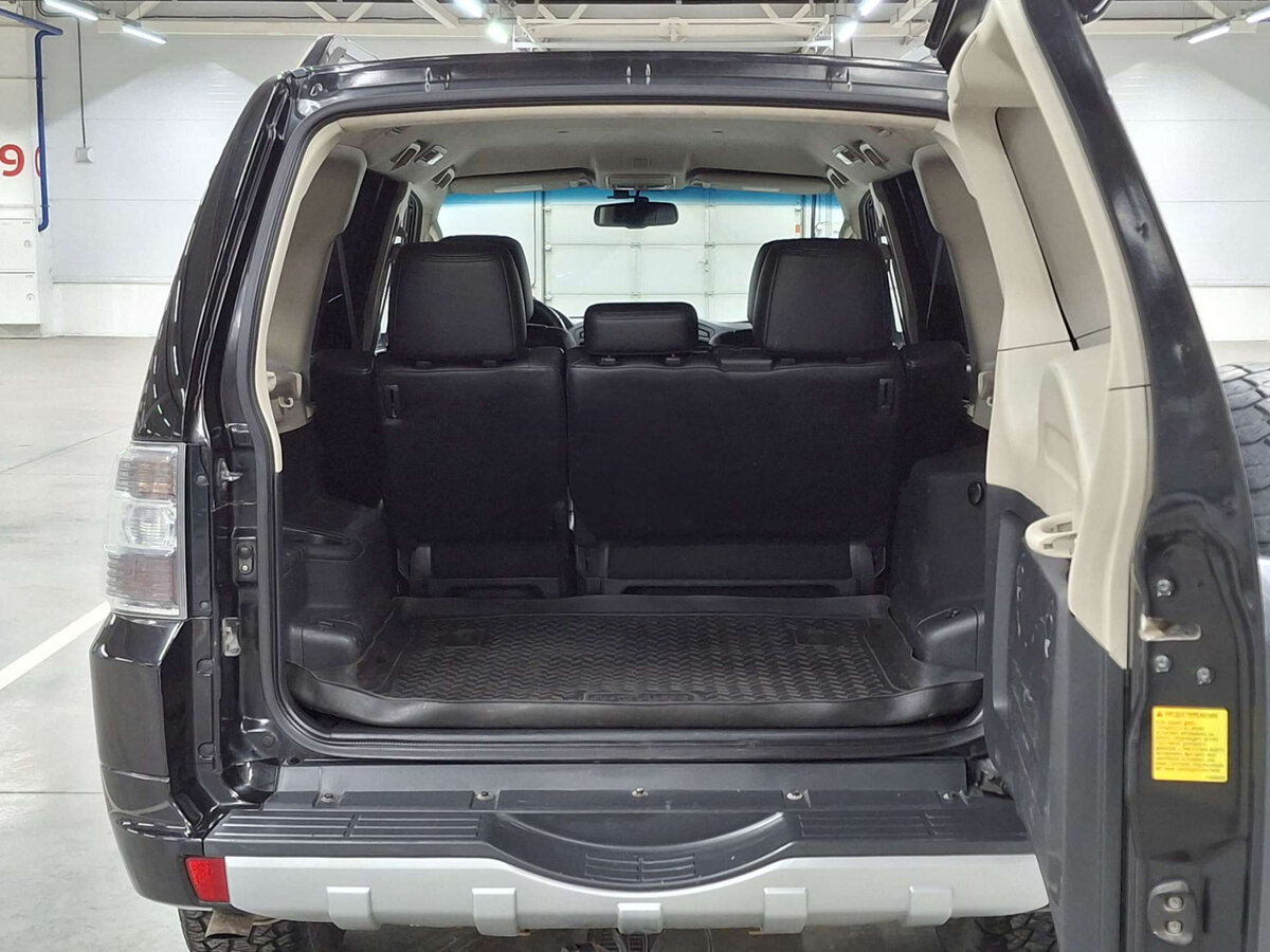 Mitsubishi Pajero IV Рестайлинг 1, 2012 - Фото №9