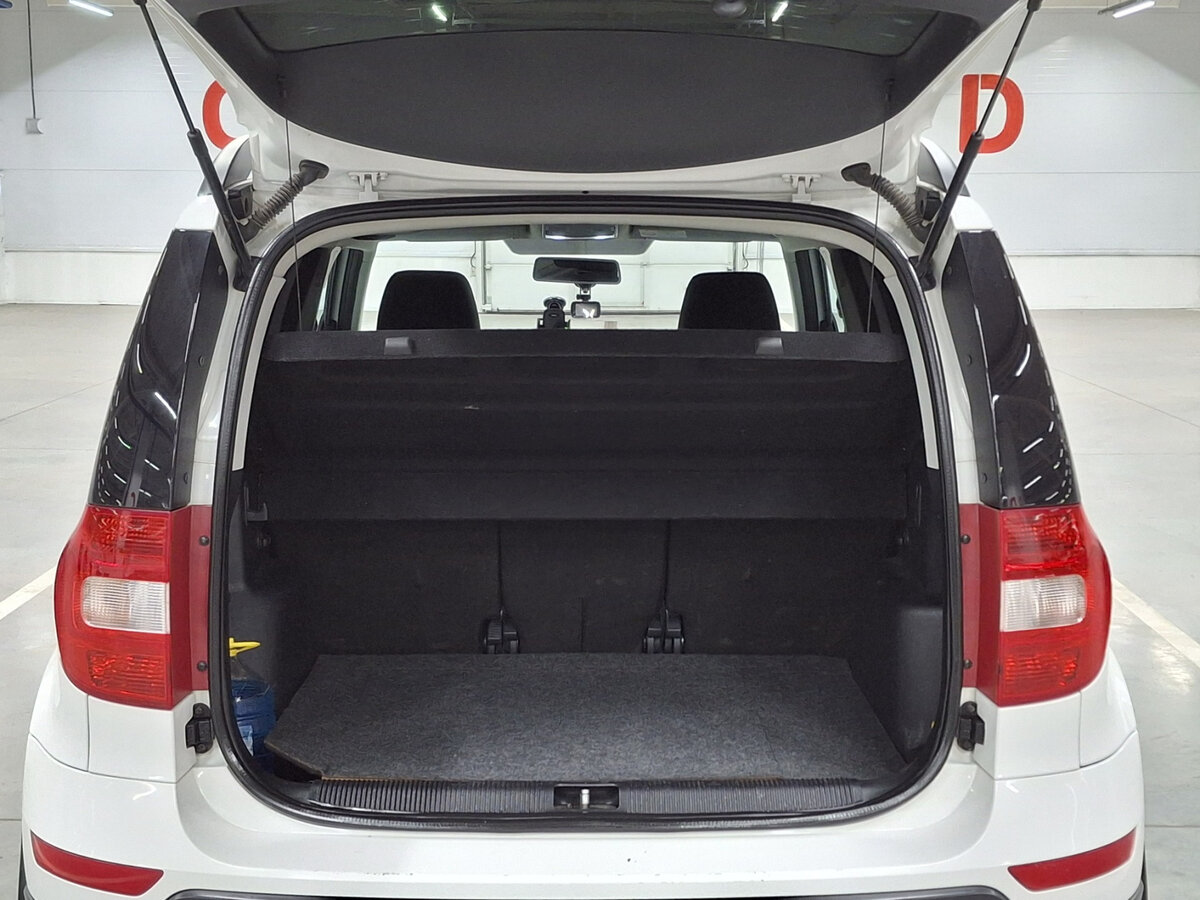 Skoda Yeti I Рестайлинг, 2014 - Фото №8