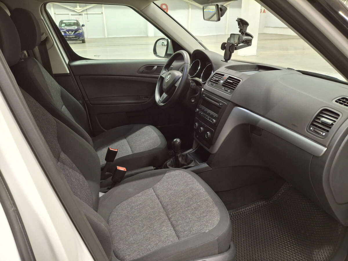 Skoda Yeti I Рестайлинг, 2014 - Фото №9