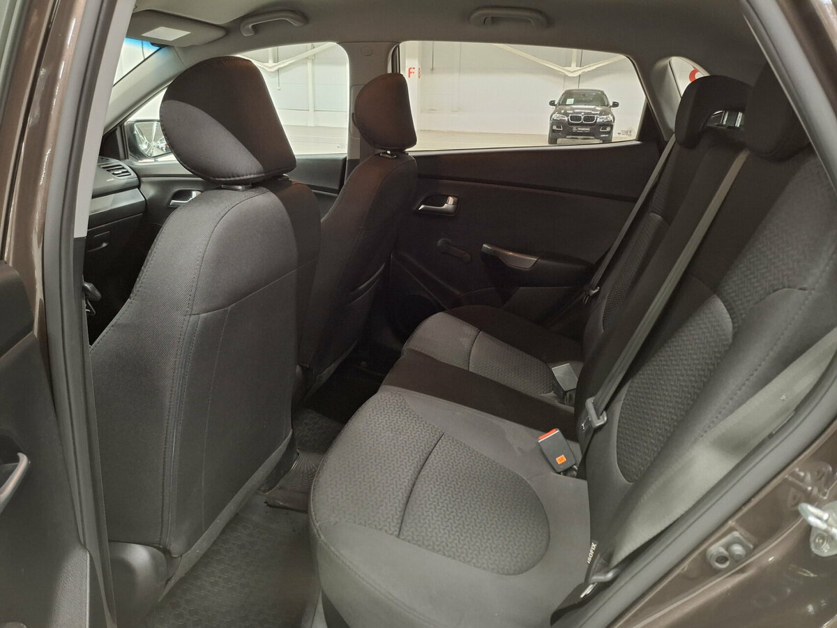 Kia Rio III Рестайлинг, 2017 - Фото №11