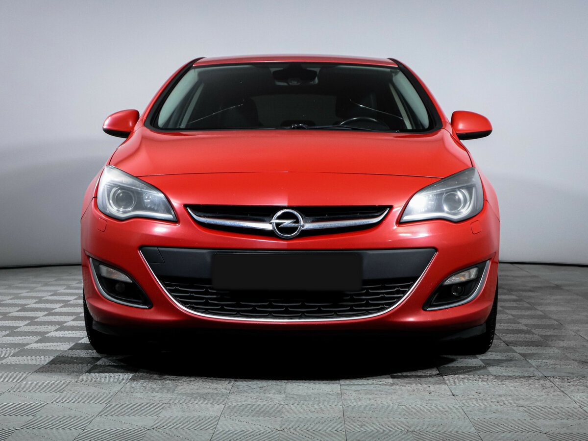 Opel Astra J Рестайлинг, 2013 - Фото №1