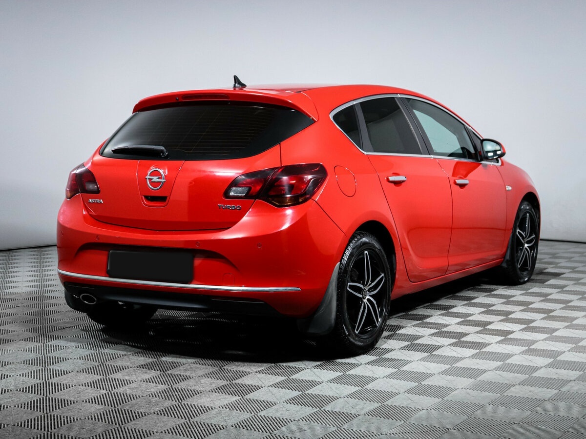 Opel Astra J Рестайлинг, 2013 - Фото №3