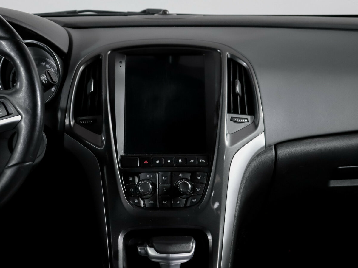 Opel Astra J Рестайлинг, 2013 - Фото №10