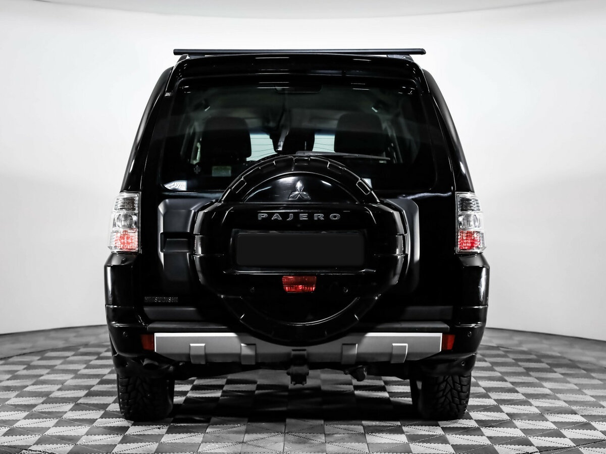 Mitsubishi Pajero IV Рестайлинг 1, 2013 - Фото №5