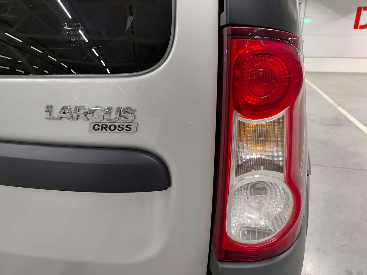 Lada (ВАЗ) Largus Cross I, 2019 - Фото №8
