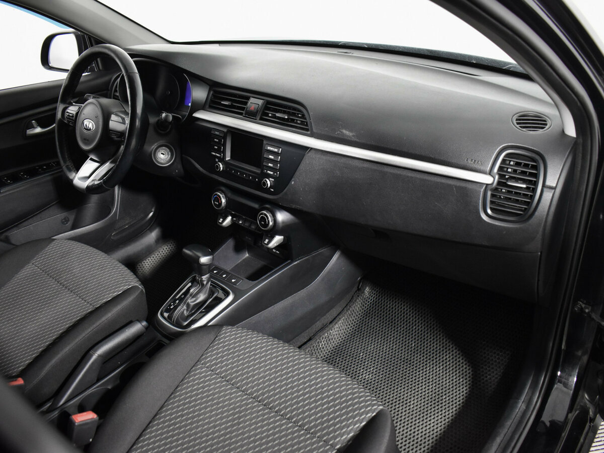 Kia Rio X-Line IV, 2019 - Фото №11
