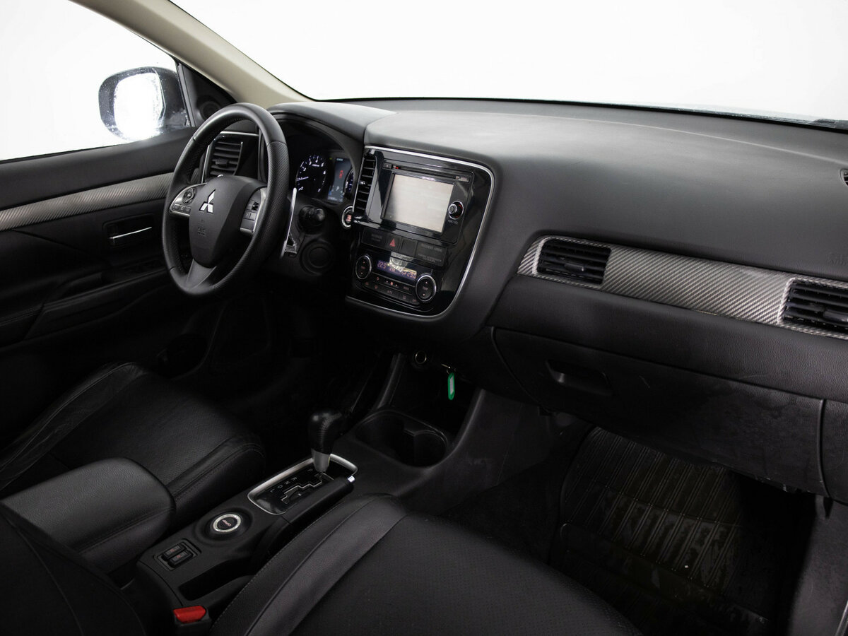 Mitsubishi Outlander III, 2013 - Фото №7