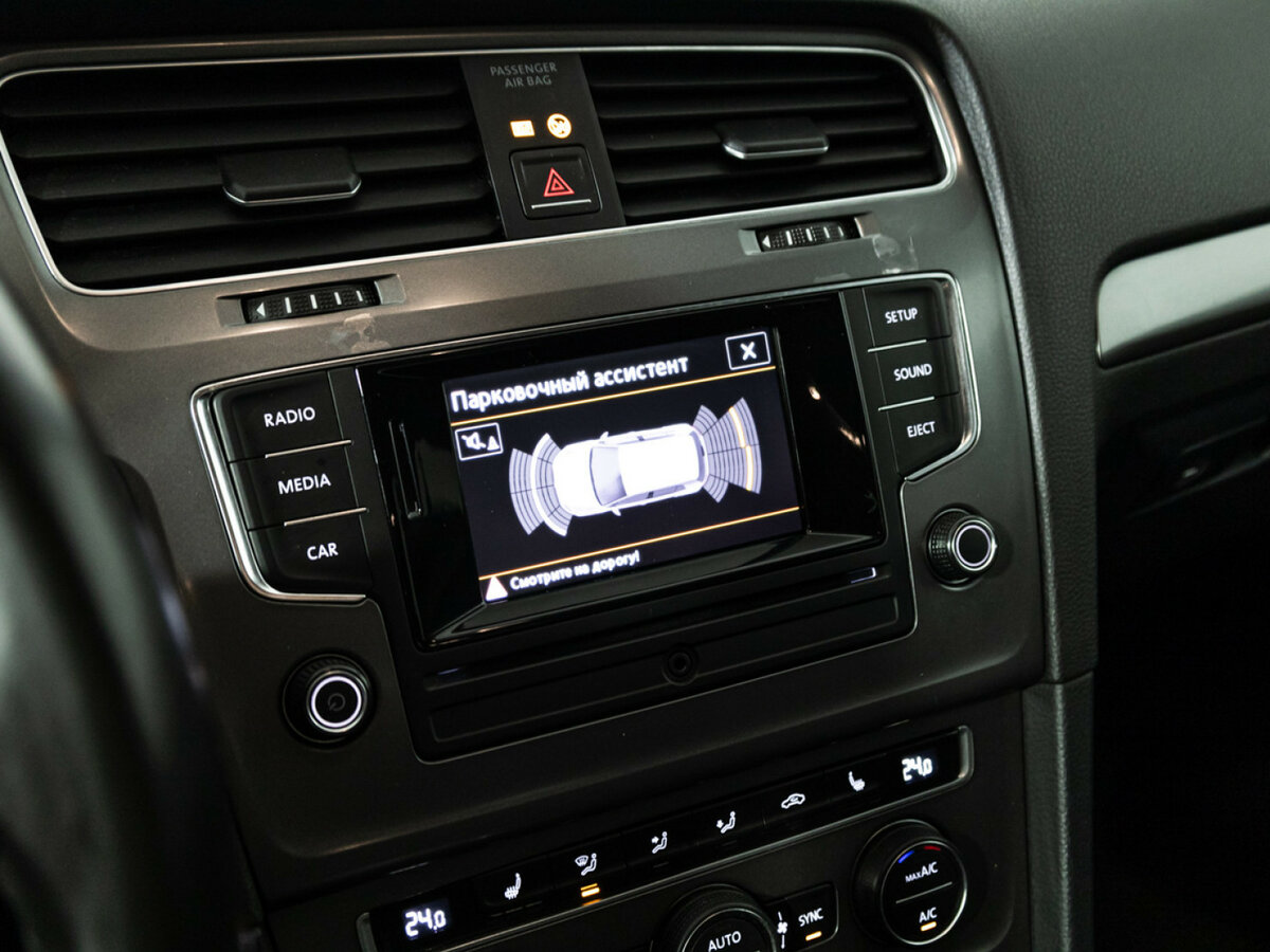 Volkswagen Golf VII, 2013 - Фото №14