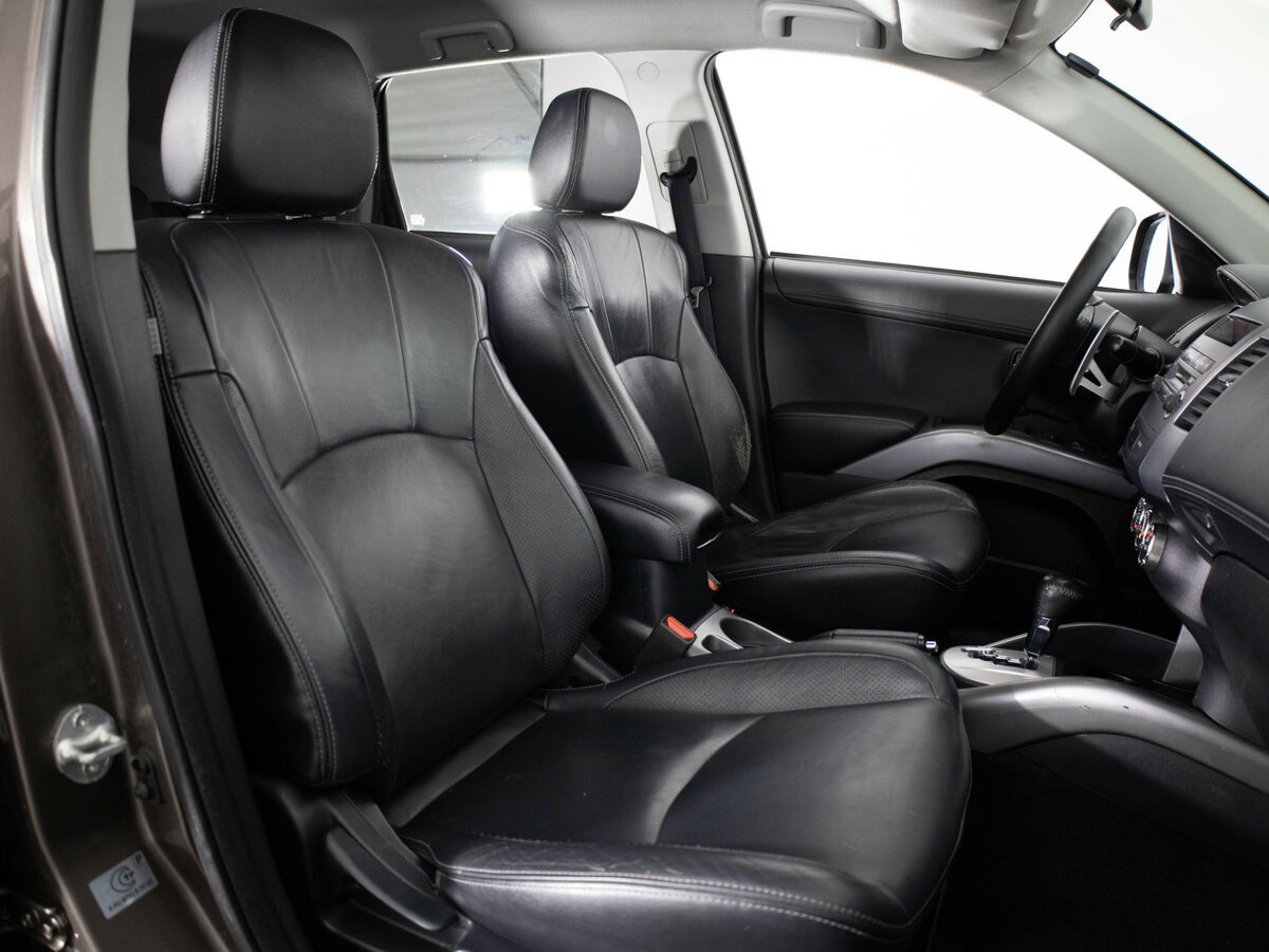 Peugeot 4007, 2012 - Фото №14