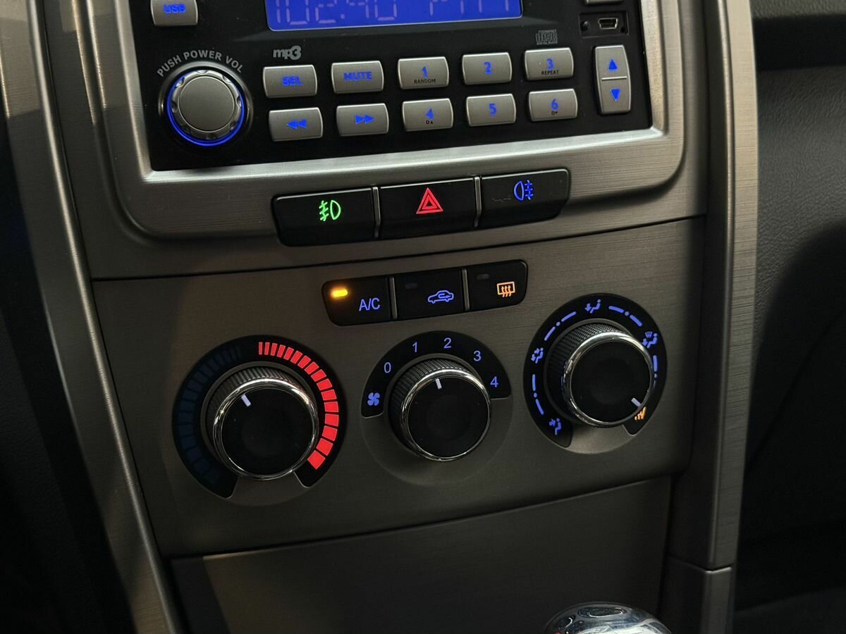 Chery Tiggo (T11) I Рестайлинг (FL), 2015 - Фото №12