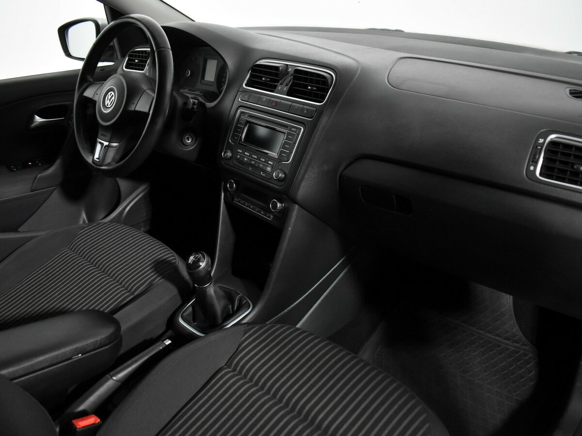 Volkswagen Polo V Рестайлинг, 2015 - Фото №11