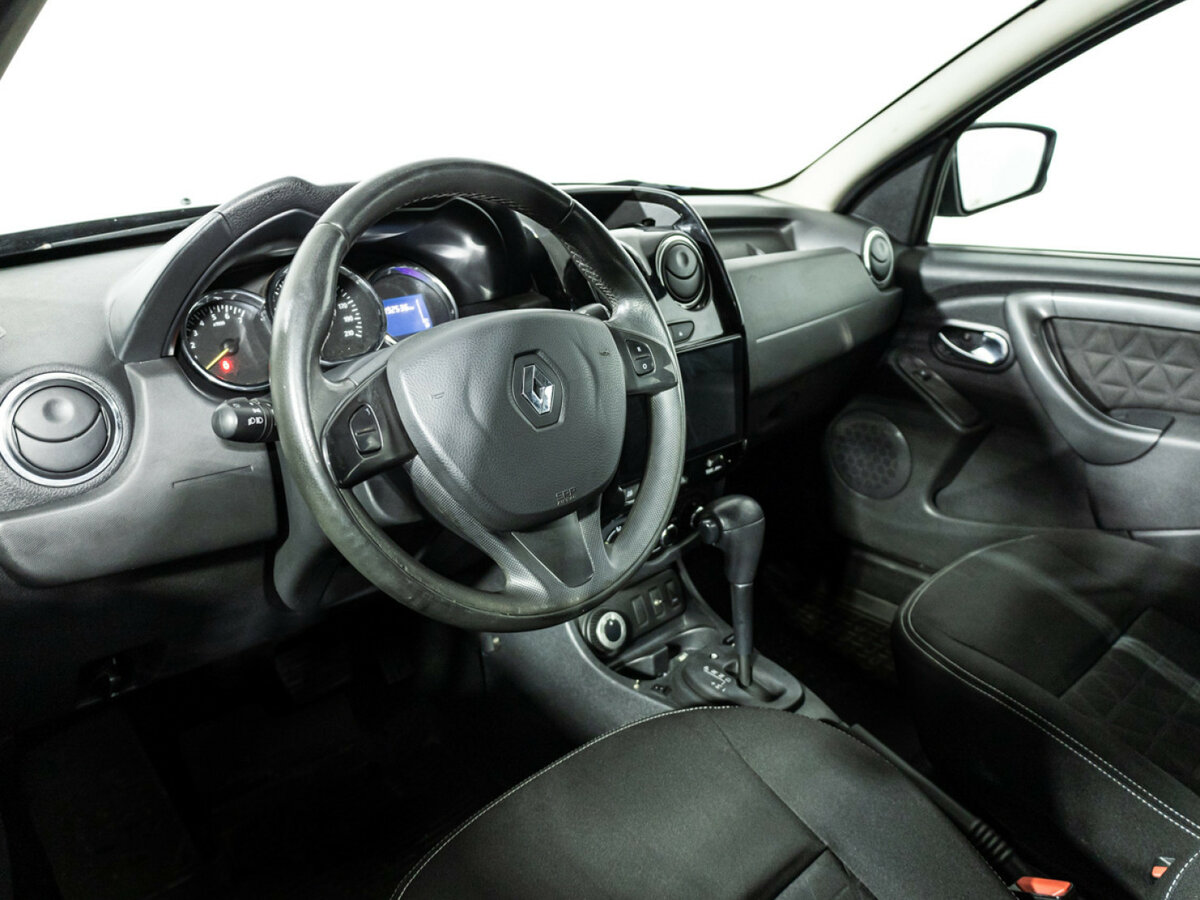 Renault Duster I Рестайлинг, 2015 - Фото №10