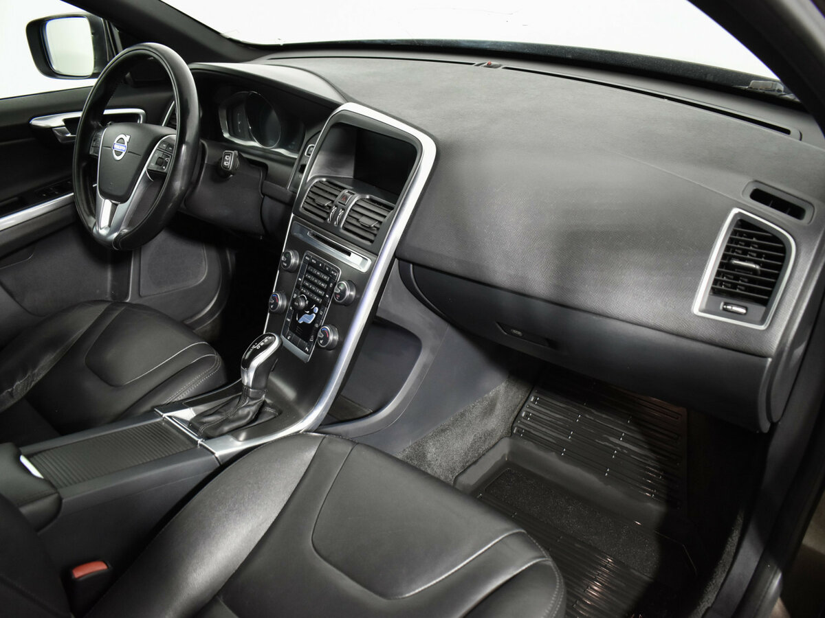 Volvo XC60 I Рестайлинг, 2014 - Фото №11