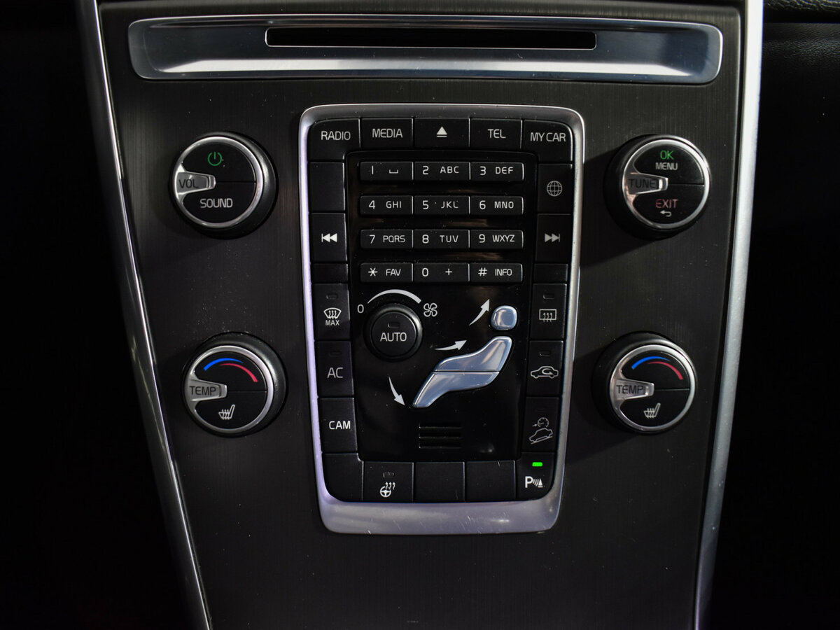 Volvo XC60 I Рестайлинг, 2014 - Фото №14