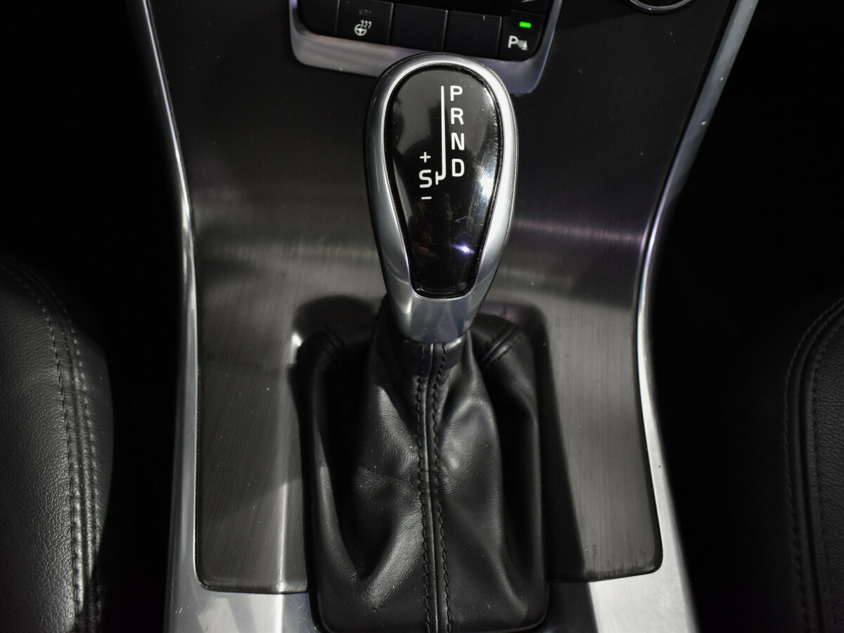 Volvo XC60 I Рестайлинг, 2014 - Фото №15