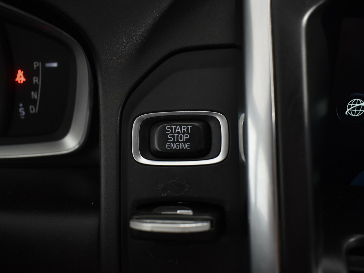 Volvo XC60 I Рестайлинг, 2014 - Фото №16