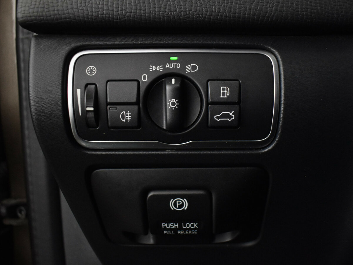 Volvo XC60 I Рестайлинг, 2014 - Фото №17