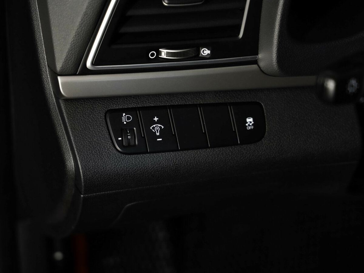 Hyundai Elantra VI (AD), 2016 - Фото №14