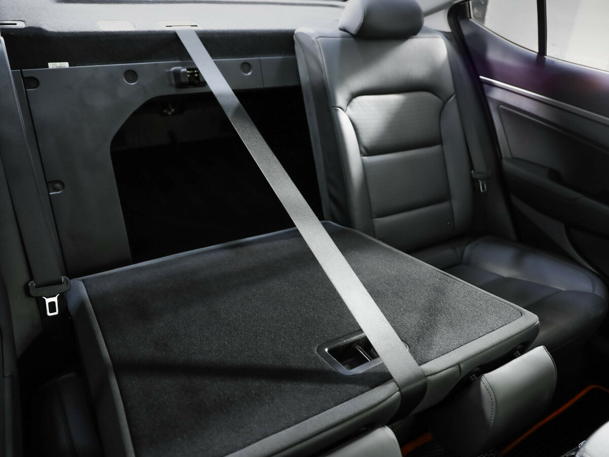 Hyundai Elantra VI (AD), 2016 - Фото №21