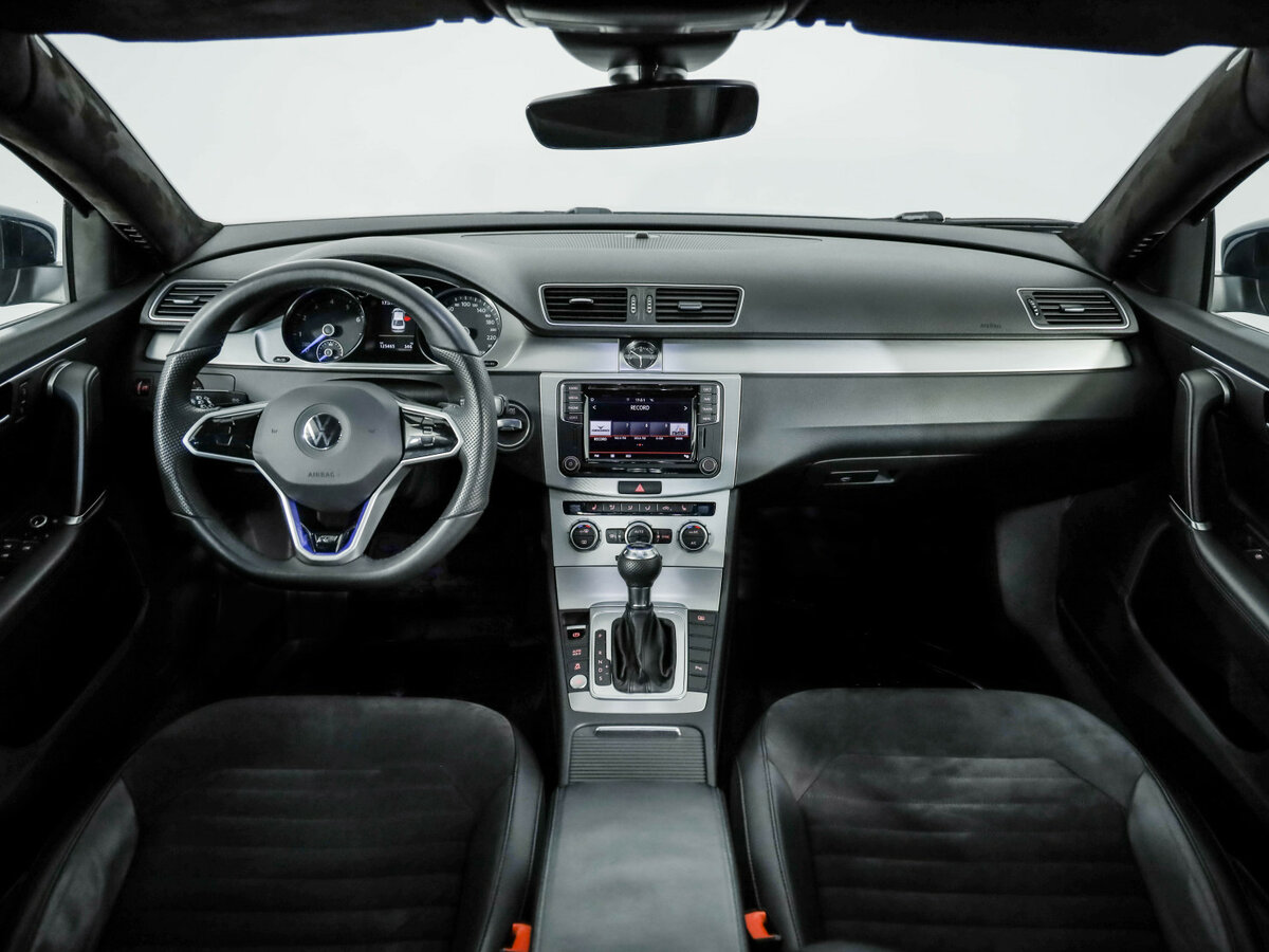 Volkswagen Passat B7, 2014 - Фото №9