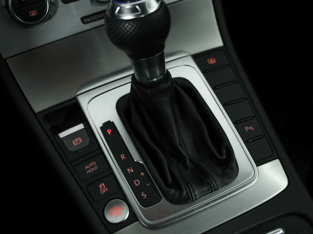 Volkswagen Passat B7, 2014 - Фото №19