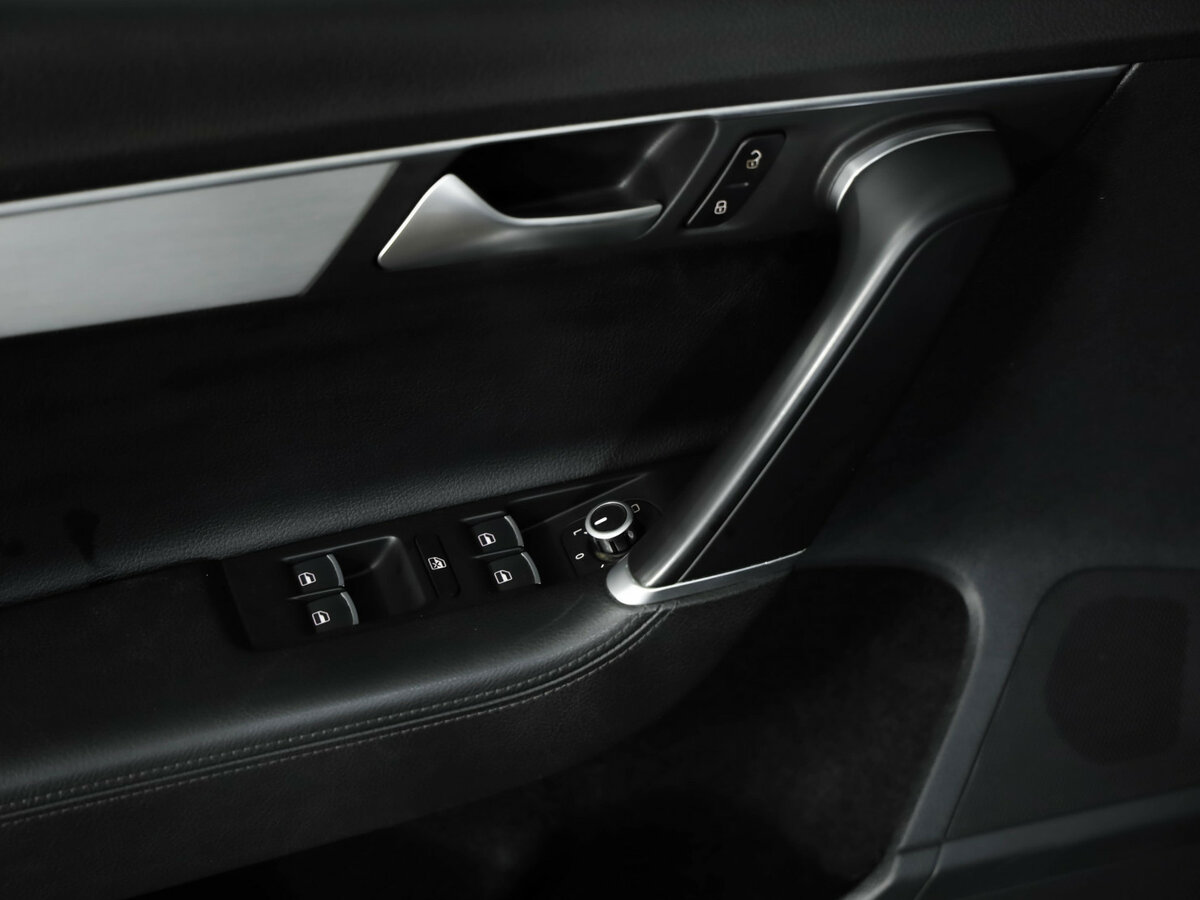 Volkswagen Passat B7, 2014 - Фото №24
